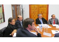 Miembros del Patronato durante la reunión