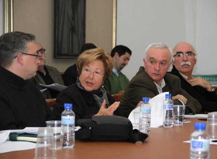 Intervención de Pilar Palazón Palazón durante la reunión