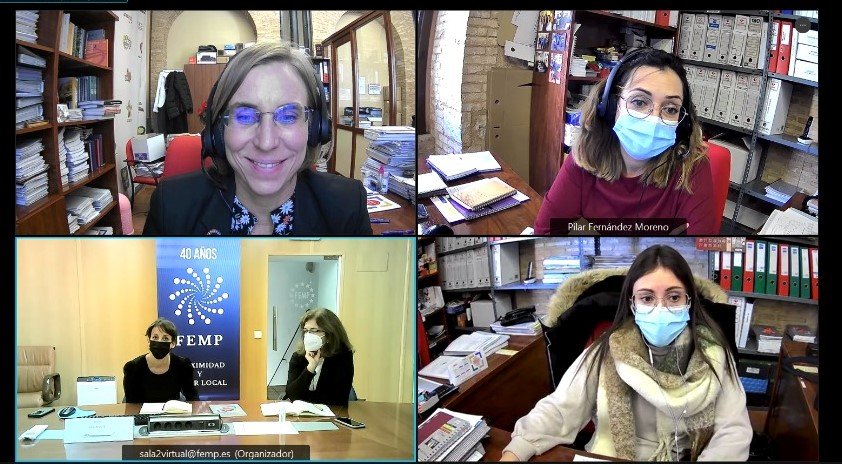Con la secretaria de la Red de Entidades Locales para la Agenda 2030 de la Federación Española de Municipios y Provincias (FEMP) y con la subdirectora de Agenda 2030 y Gestión de Proyectos Europeos de la FEMP (14/12/2021)