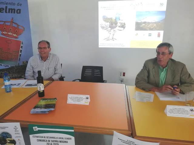 Ponencia: El II Plan de Desarrollo Sostenible del Parque Natural de Sierra Mágina y su área de influencia. Intervino José Luis Sánchez (Junta de Andalucía)