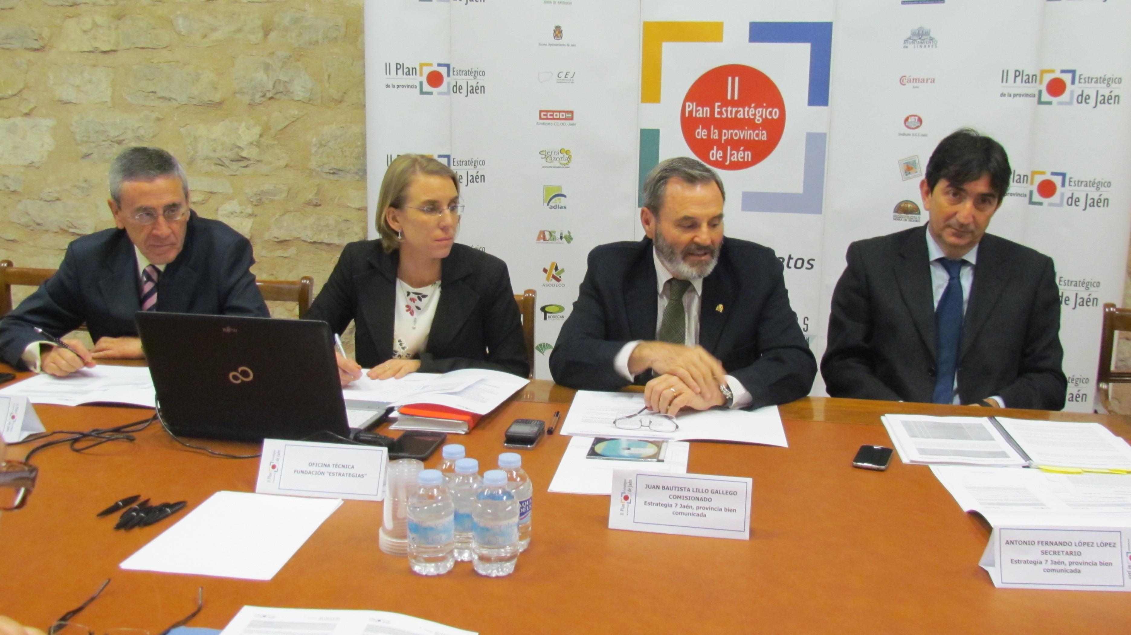 A. Martín Mesa e I. Herrador (Fundación), Juan Bautista Lillo (Subdelegación del Gobierno) y Antonio F. López (Del. Fomento)