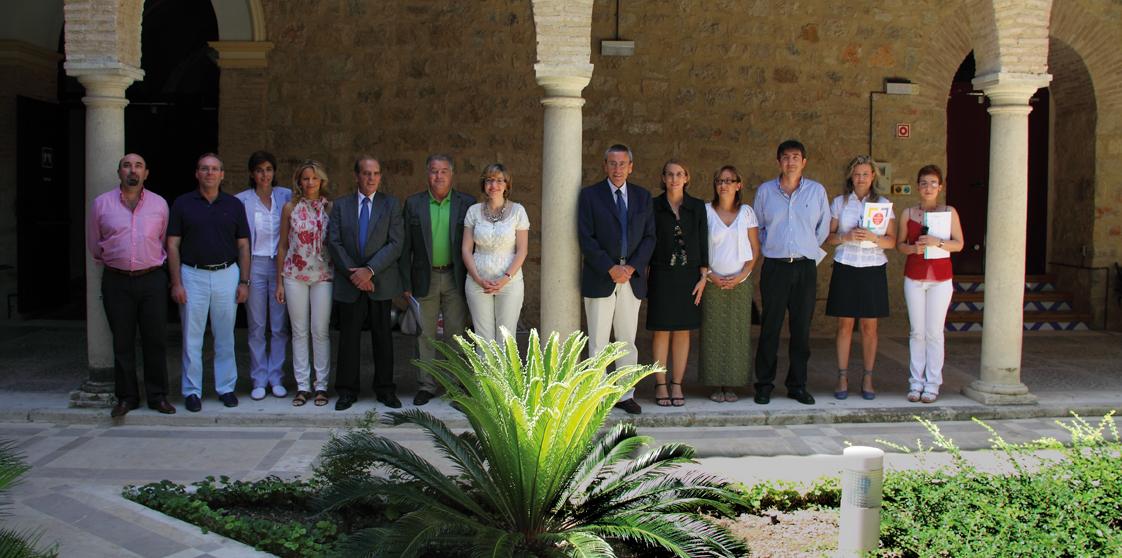 Comisionados, Secretarios y representantes de la Fundación 