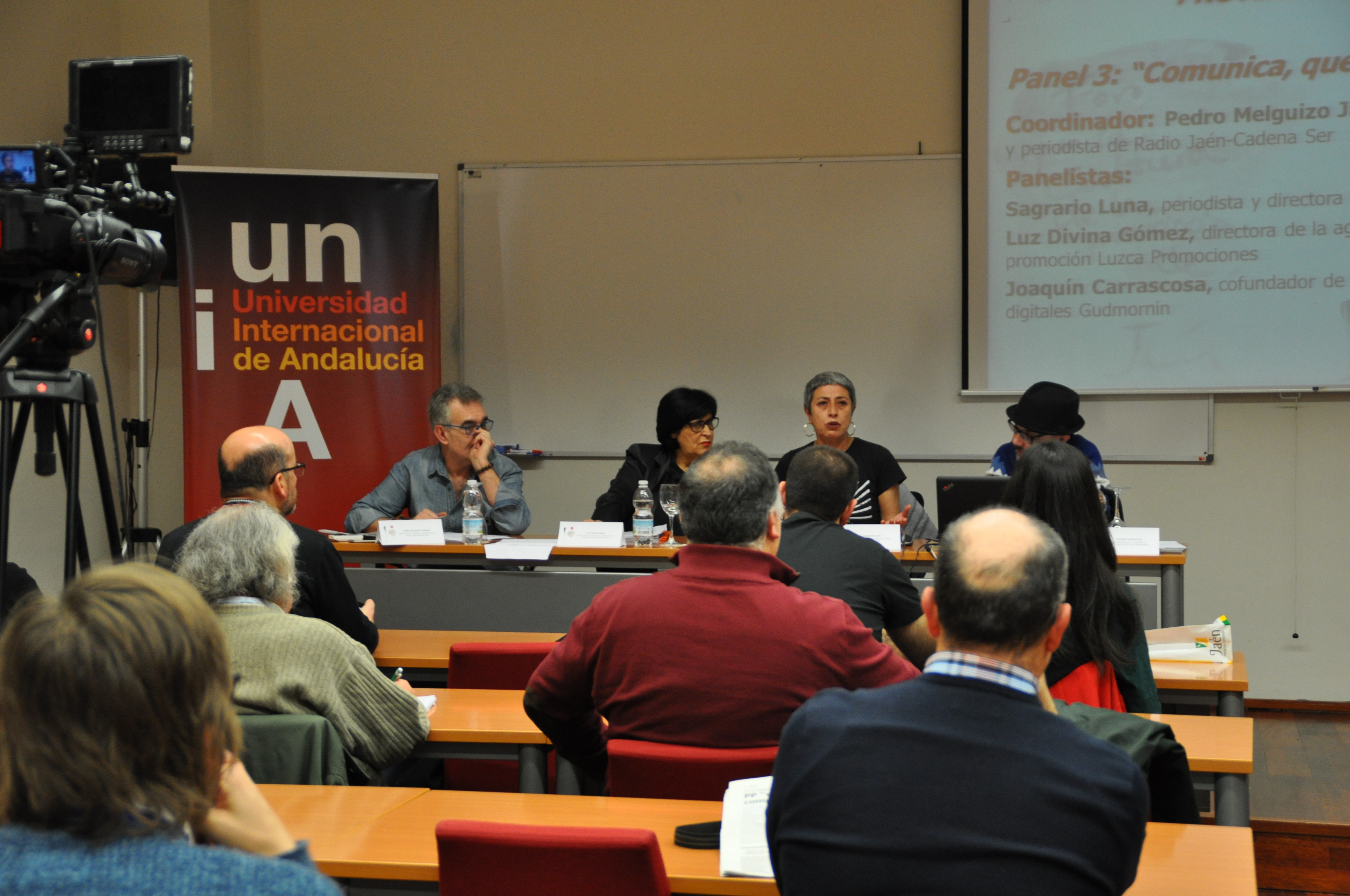 PANEL 3: Comunica, que no es poco