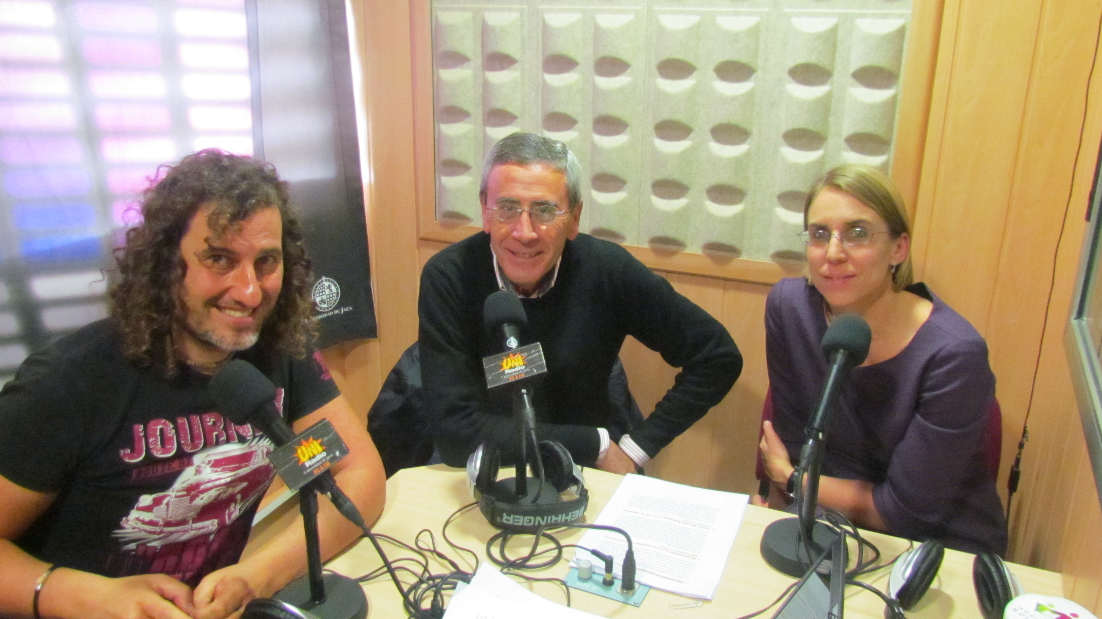 Antonio Martín Mesa e Inmaculada Herrador en el programa `Campus Vita Est´ de Uniradio Jaén