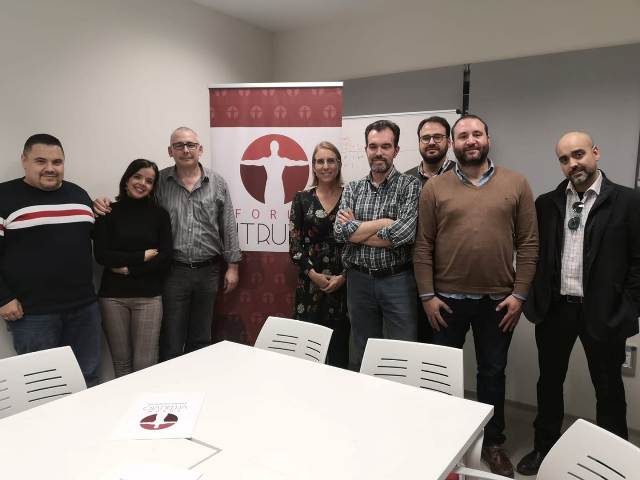 Con la Junta Directiva de Forum Vitrubio