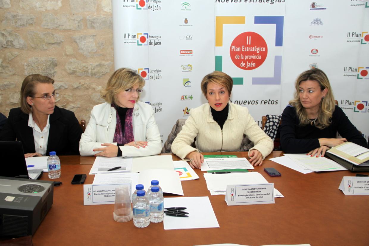 Inmaculada Herrador, Mª Angustias Velasco Valenzuela, Irene Sabalete Ortega y Cristina de Toro Navero