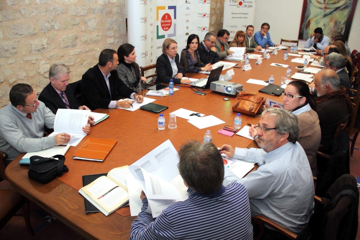 Intervención de Inmaculada Herrador Lindes durante la reunión
