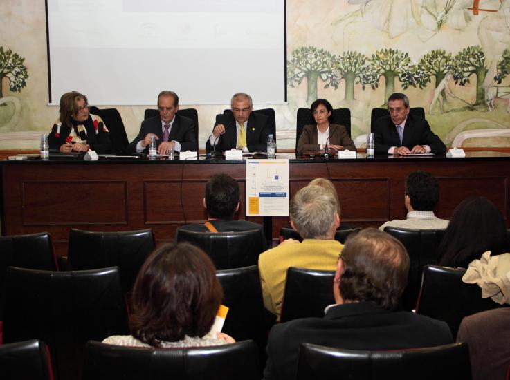 Mesa inaugural de la Jornada