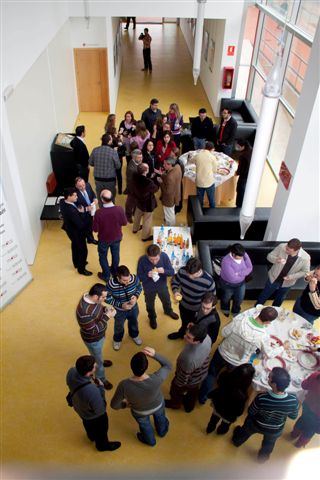 Asistentes al Muro del Encuentro