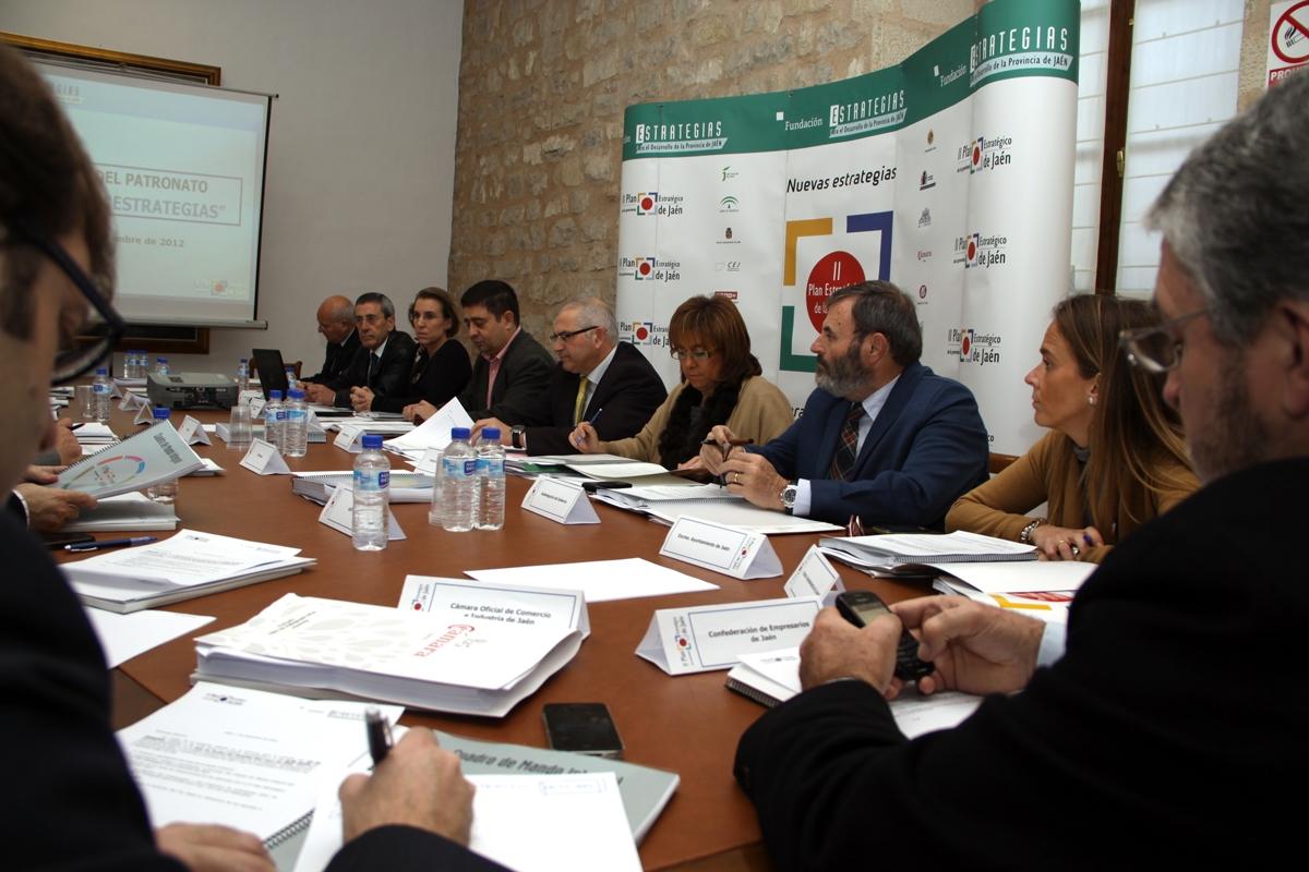 Miembros del Patronato durante la reunión