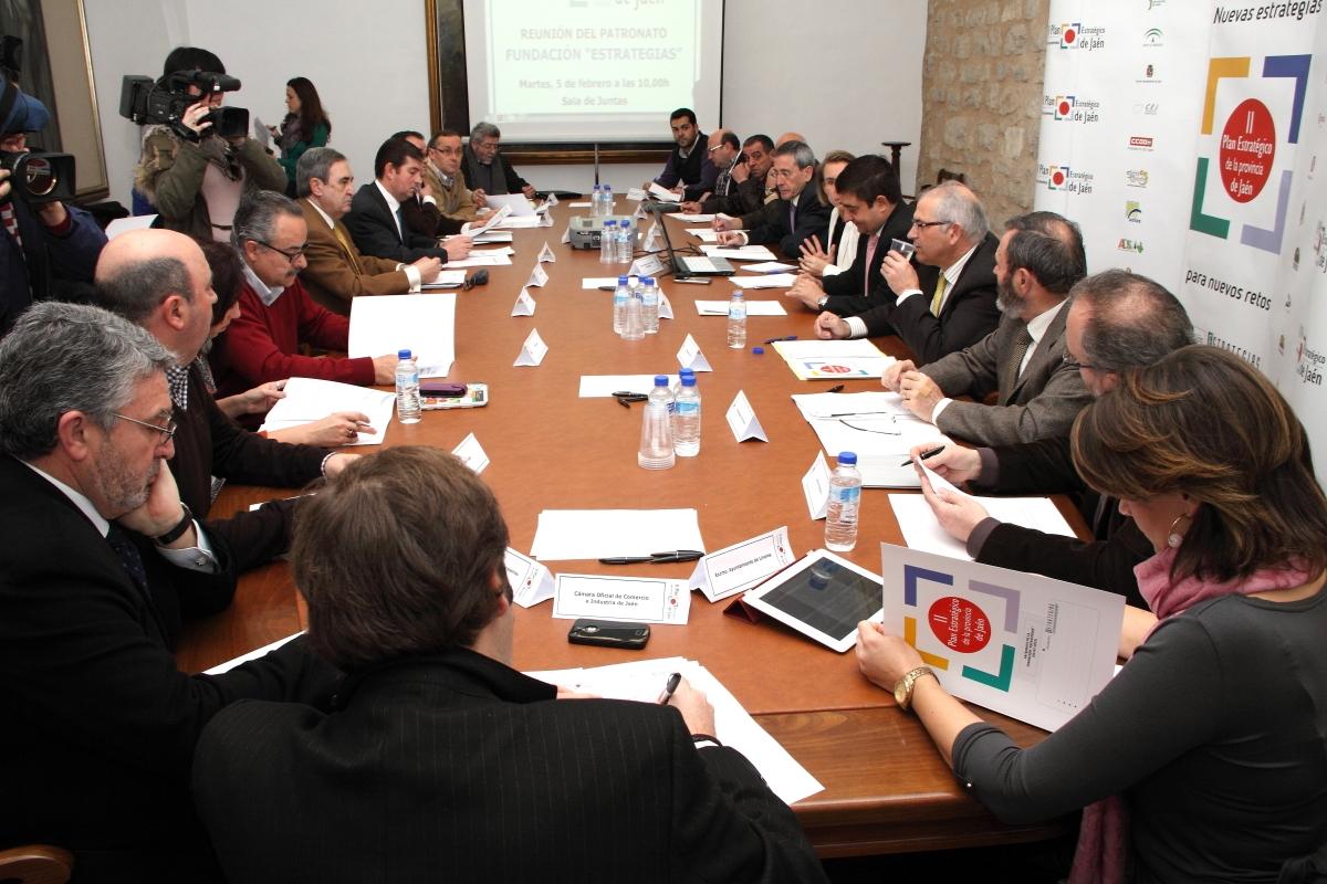 Miembros del Patronato durante la reunión