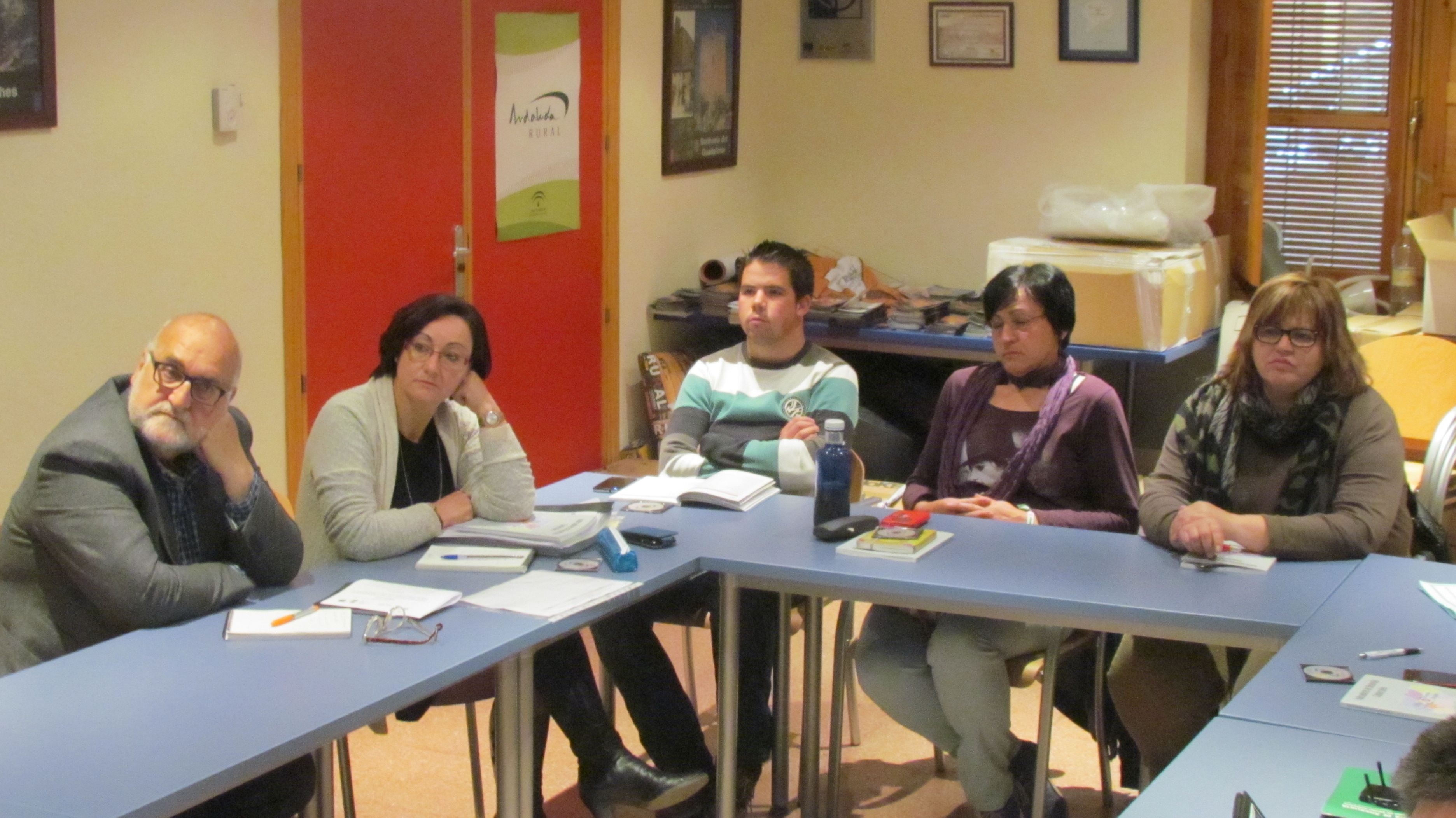 Sebastián Lozano, Mercedes González y otros miembros del Consejo Territorial de ASODECO