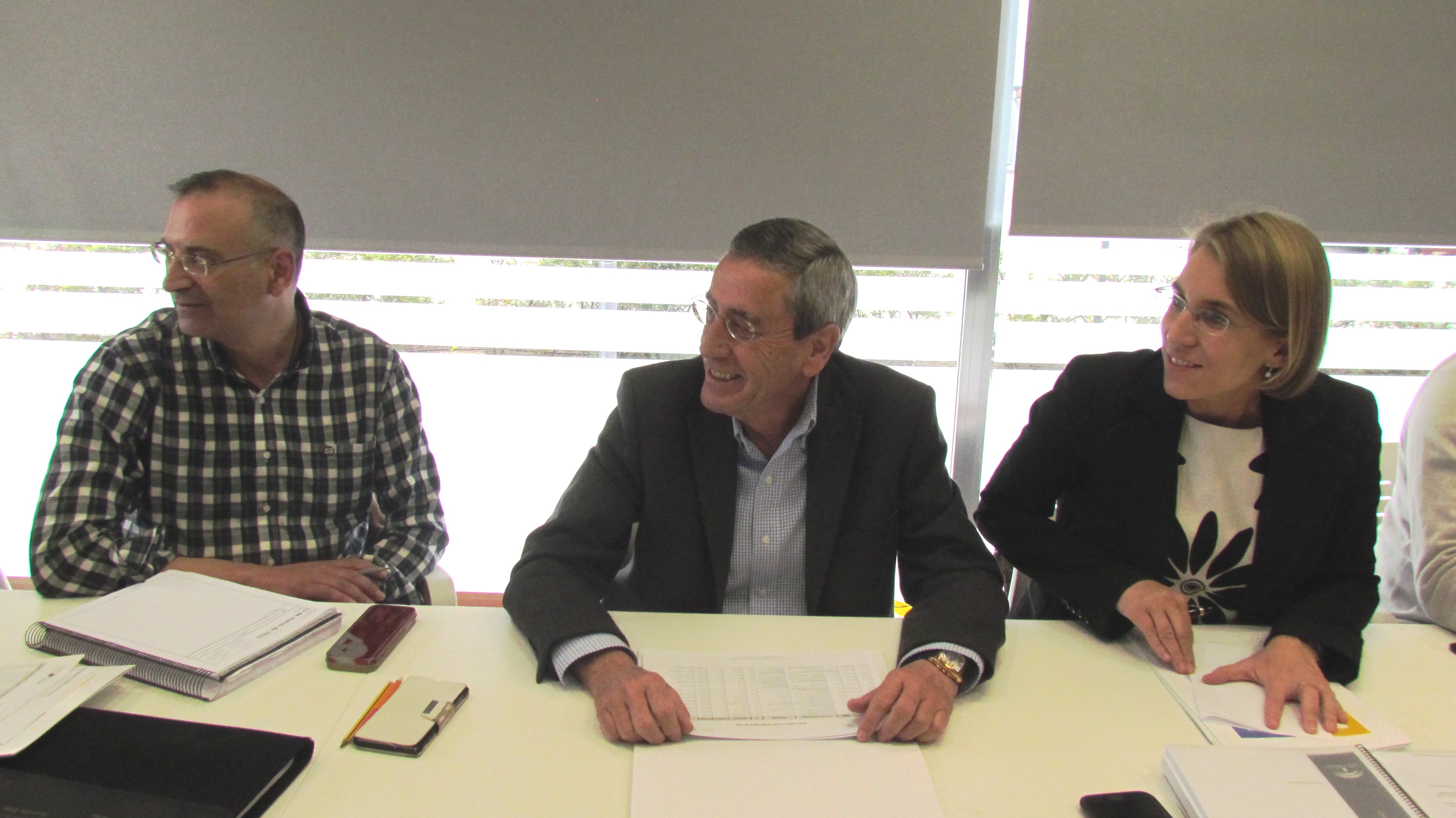 José G. Vico (GDR Sierra Mágina), A. Martín Mesa (Cátedra Planificación) e I. Herrador (Fundación 