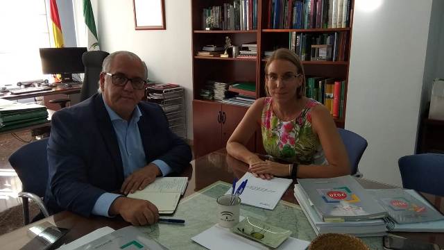 Con el delegado territorial de Fomento, Infraestructuras, Ordenación del Territorio, Cultura y Patrimonio Histórico de la Junta de Andalucía en Jaén