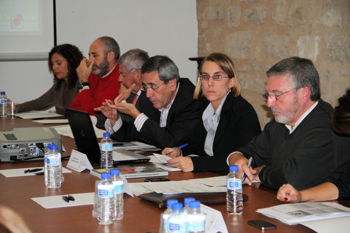 Intervención de Antonio Martín Mesa durante la comisión de seguimiento e impulso de la  Estrategia 1