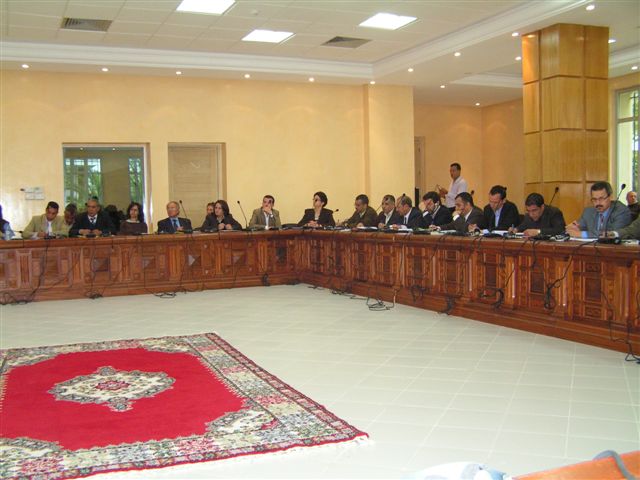 Electos y técnicos marroquíes asistentes al Seminario