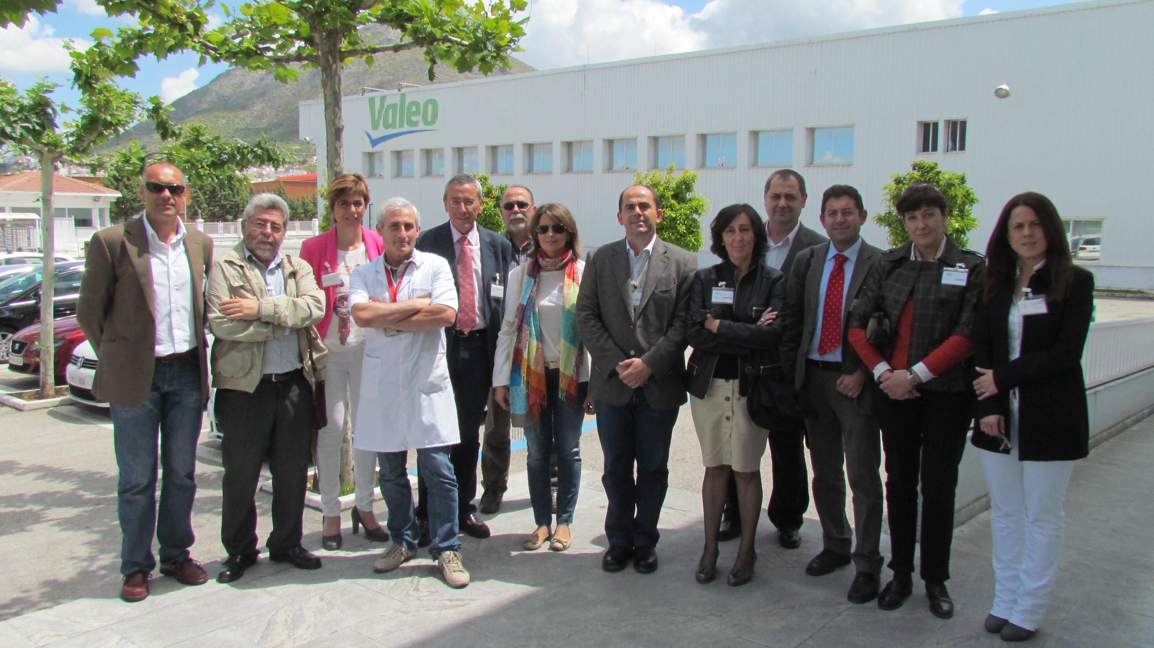 Grupo de personas que participaron en la Visita a Valeo y Andaltec