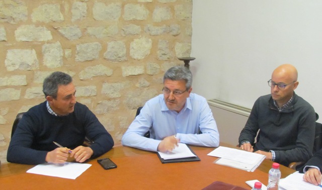 J. Álvarez (AMAyA), G. Cabrera (Junta de Andalucía) y S. Ginestar (AMAyA)