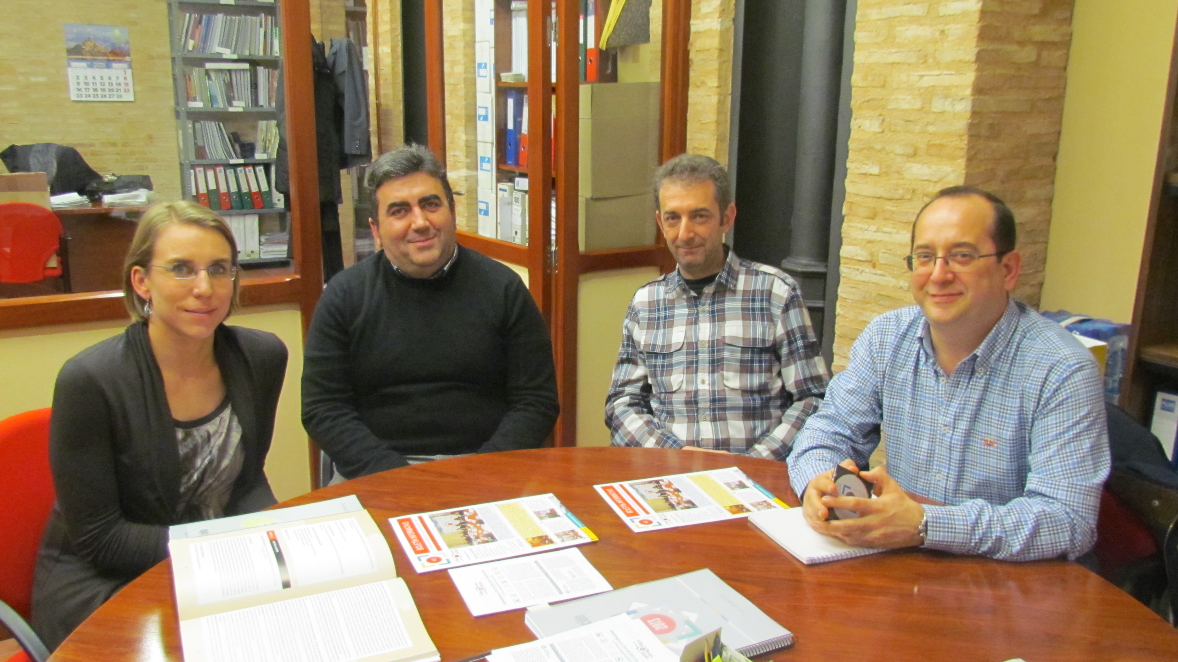 Con miembros de la Asociación de Amigos del Ferrocarril de Jaén