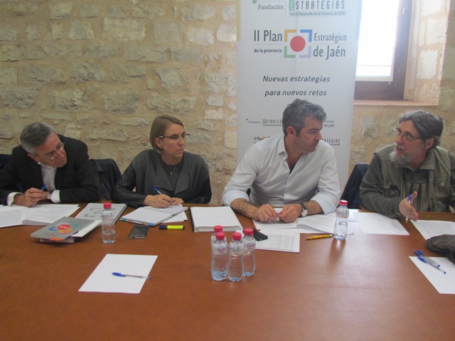 A. Martín Mesa (Universidad), I. Herrador (Of. Técnica), J. L. Chaves (Diputación) y A. Damián (Jaén Edita)