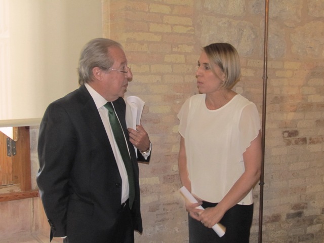 Enrique Acisclo (Caja Rural) e Inmaculada Herrador (Fundación)