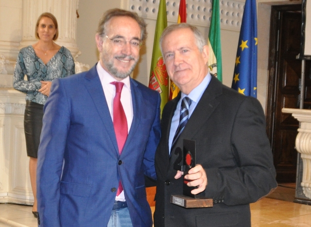 Reconocimiento a Antonio Bellón, tesorero de la Fundación 