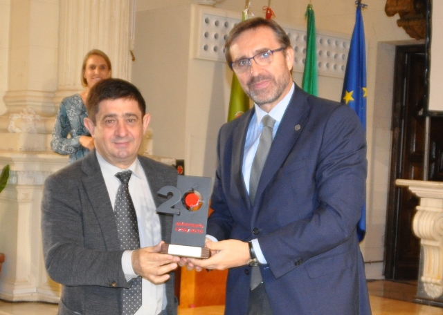 Reconocimiento a Juan Gómez, vicepresidente de la Fundación 