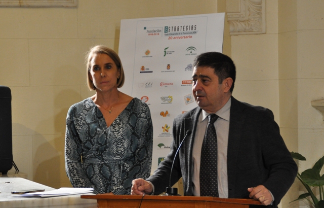 Apertura de la Jornada 20 Aniversario por el presidente de la Fundación y la Diputación, Francisco Reyes