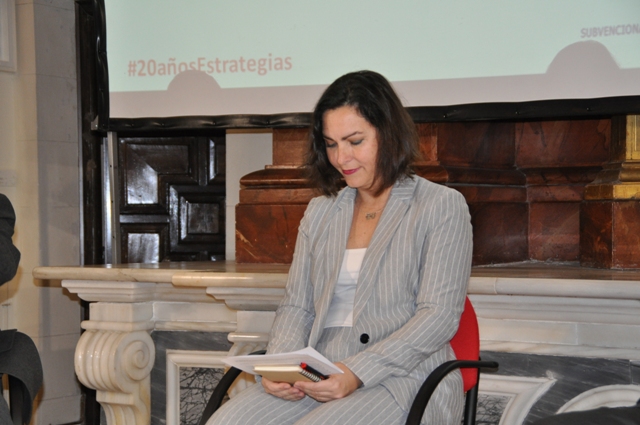 Mª Carmen García (Fundación CIEDES) durante el segundo coloquio de la Jornada